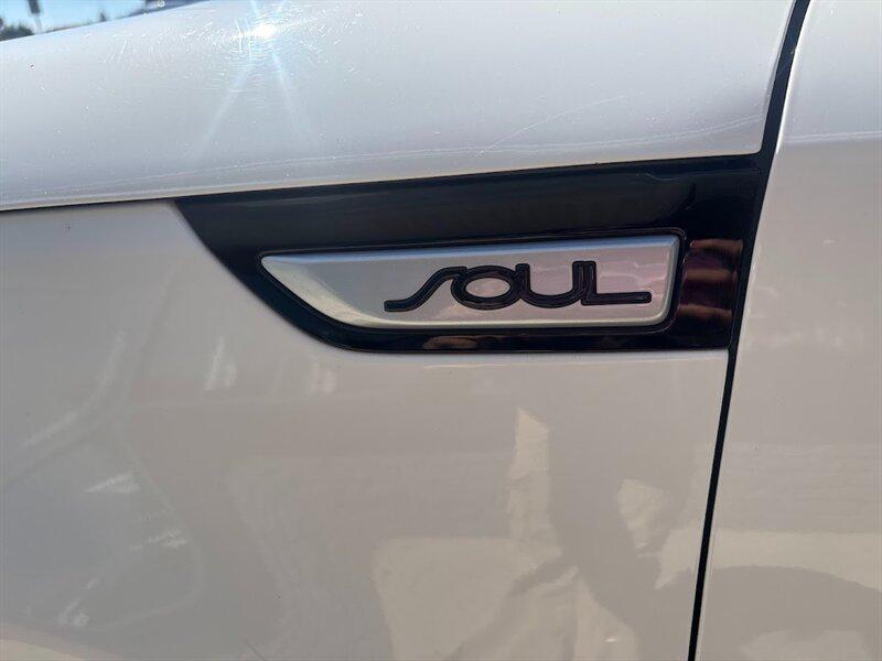 used 2015 Kia Soul car, priced at $9,898