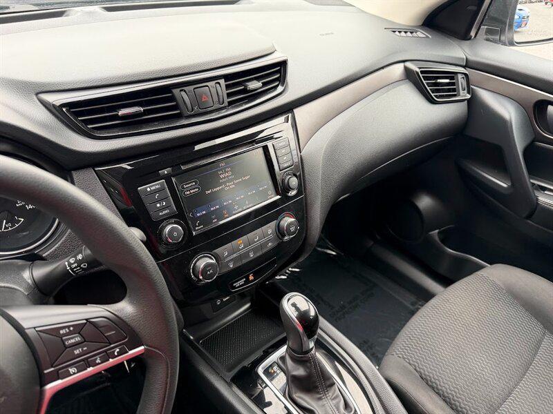 used 2020 Nissan Rogue Sport car, priced at $17,275