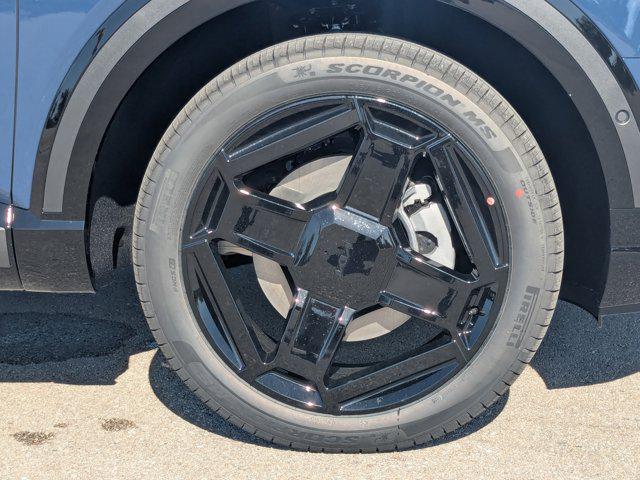 new 2027 Kia Telluride Hybrid car, priced at $59,270