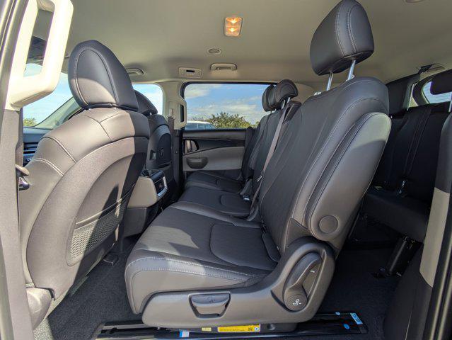 new 2026 Kia Carnival car, priced at $38,107