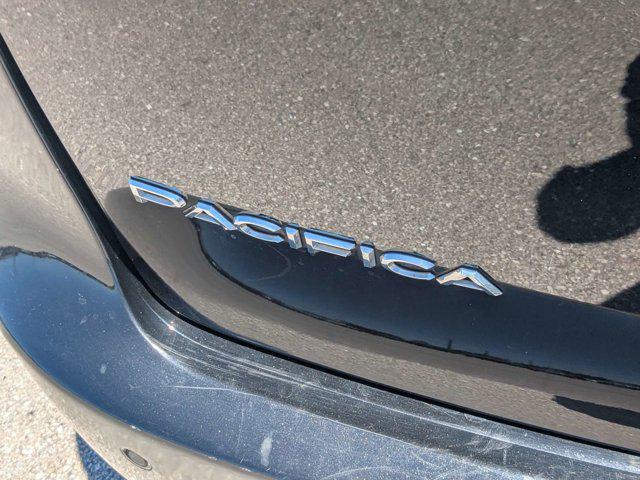 used 2025 Chrysler Pacifica car, priced at $27,457