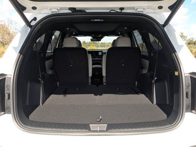 new 2026 Kia Sorento Hybrid car, priced at $43,740