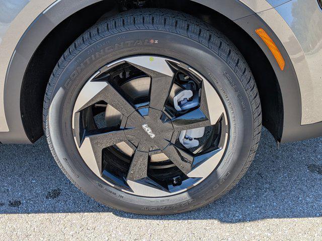 new 2026 Kia Sorento Hybrid car, priced at $37,136