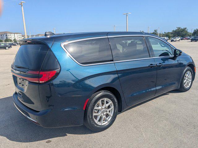 used 2024 Chrysler Pacifica car, priced at $27,228