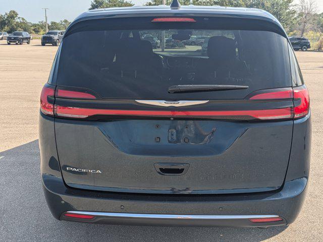 used 2024 Chrysler Pacifica car, priced at $27,228