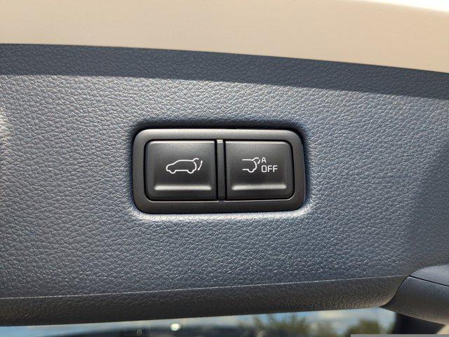 new 2026 Kia Carnival Hybrid car, priced at $49,721