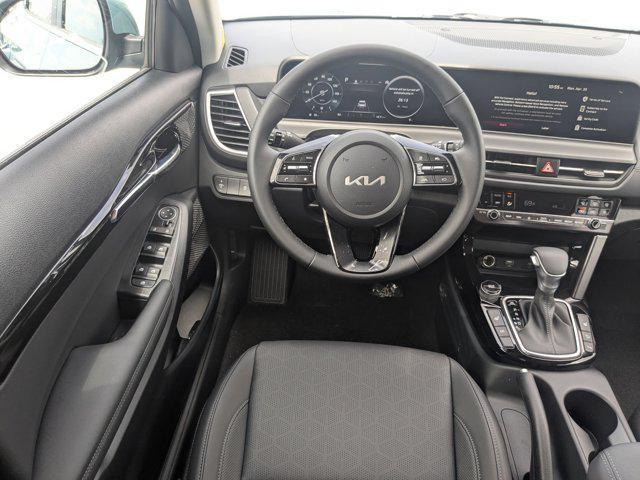 new 2026 Kia Seltos car, priced at $29,188