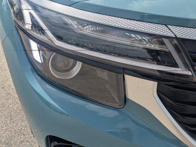 new 2026 Kia Seltos car, priced at $29,188
