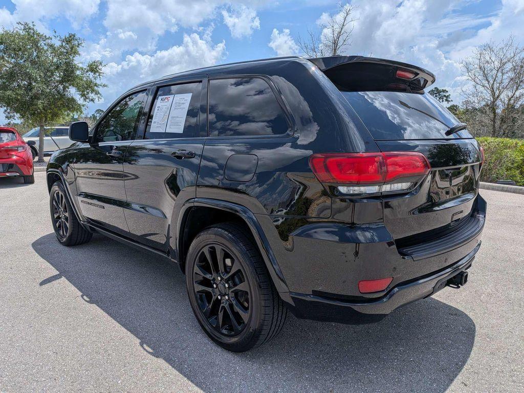 used 2020 Jeep Grand Cherokee car, priced at $19,416