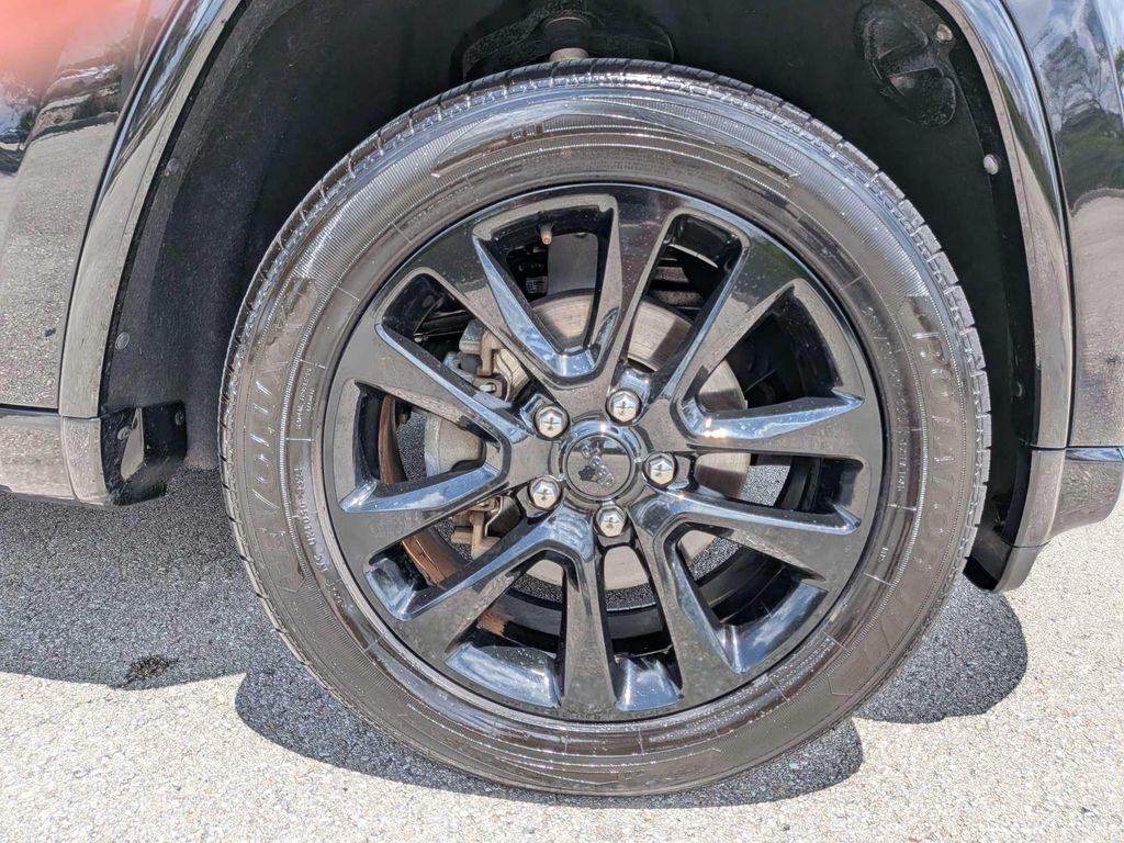 used 2020 Jeep Grand Cherokee car, priced at $19,416