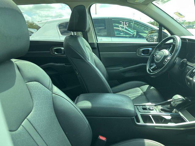 used 2022 Kia Sorento car, priced at $23,127