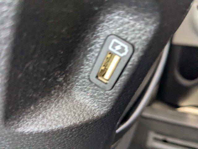 used 2022 Kia Carnival car, priced at $22,657
