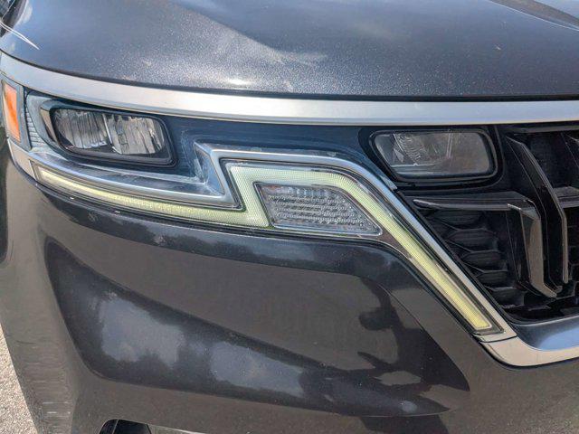 used 2022 Kia Carnival car, priced at $22,657