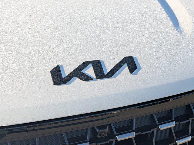 new 2026 Kia Carnival Hybrid car, priced at $49,572