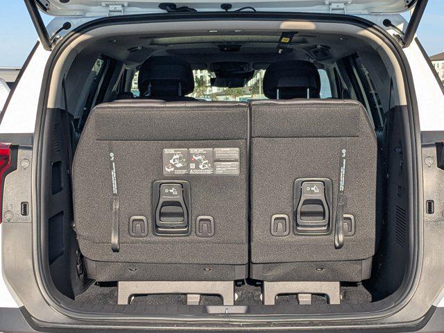 new 2026 Kia Carnival Hybrid car, priced at $49,572