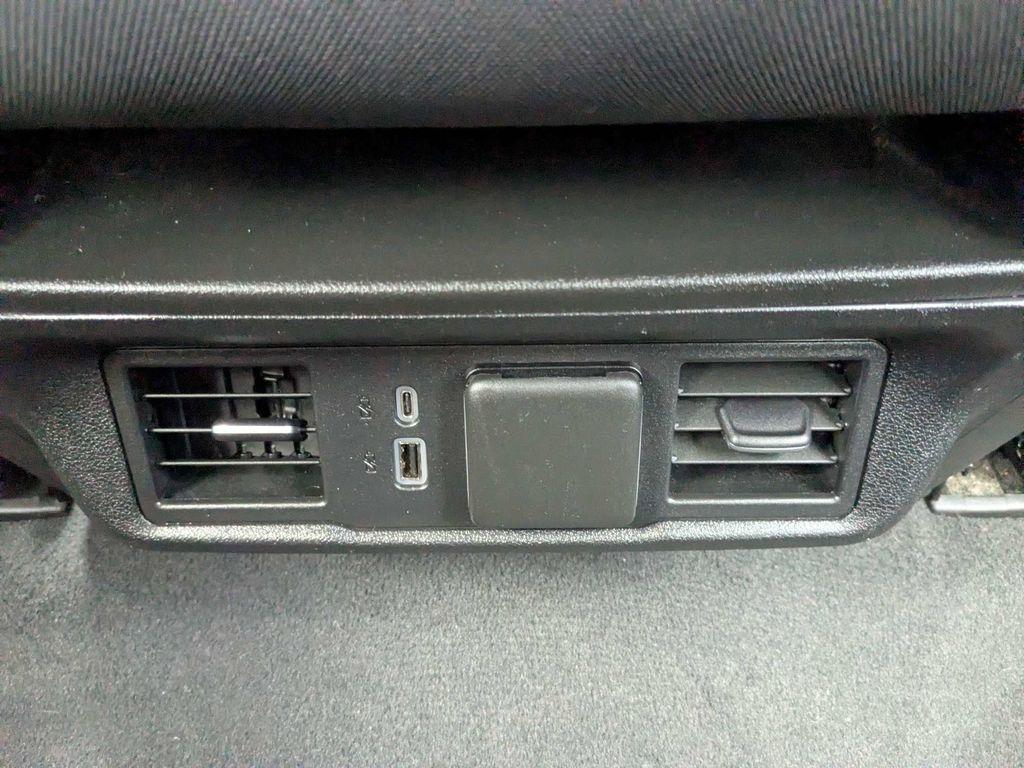 used 2024 Chevrolet Silverado 1500 car, priced at $40,778