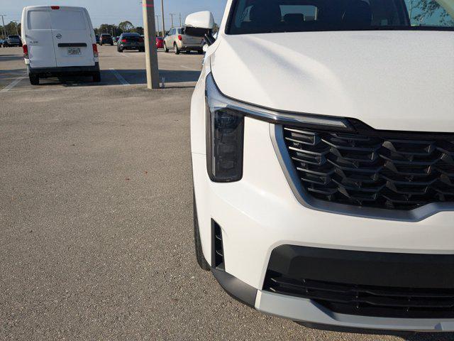 new 2026 Kia Sorento car, priced at $28,895