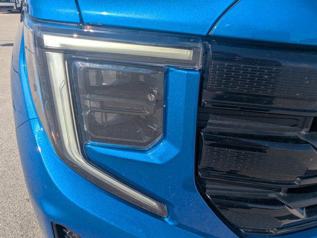 used 2023 GMC Sierra 1500 car, priced at $34,268