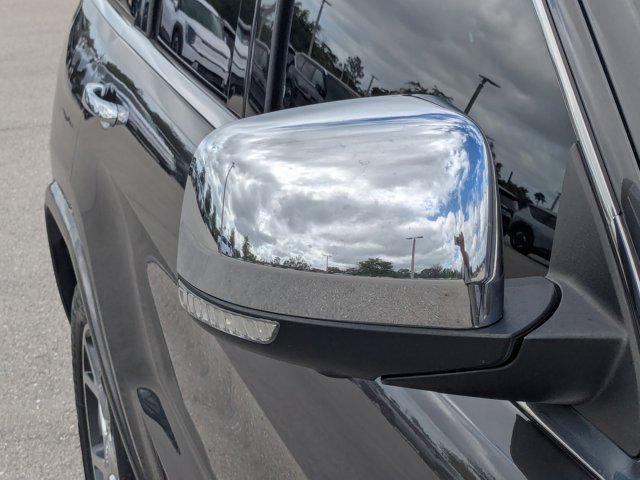 used 2019 Jeep Grand Cherokee car, priced at $21,552