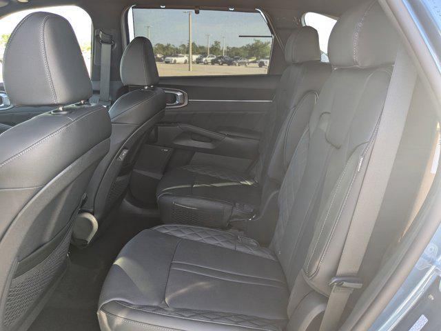 new 2026 Kia Sorento Hybrid car, priced at $44,645