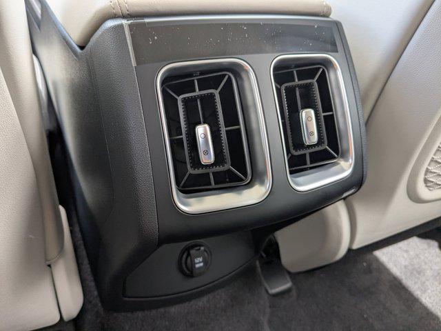 new 2026 Kia Sorento car, priced at $35,775