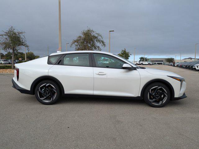 new 2025 Kia K4 car, priced at $25,377