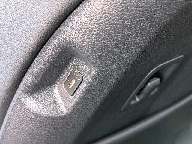 new 2026 Kia Sportage Hybrid car, priced at $33,314