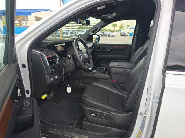 used 2025 GMC Yukon XL car, priced at $72,076