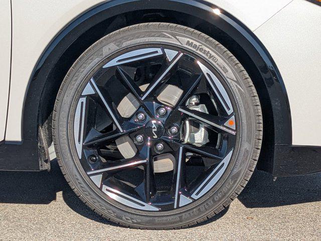 new 2025 Kia K4 car, priced at $25,143