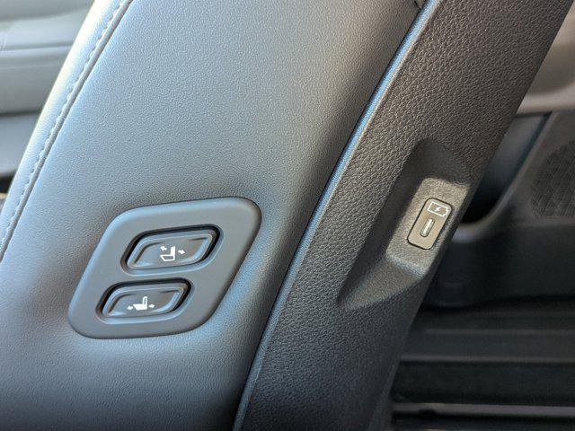 new 2026 Kia Carnival car, priced at $40,585