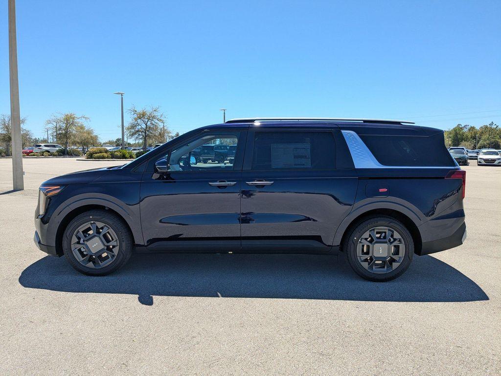 new 2026 Kia Carnival Hybrid car, priced at $42,427