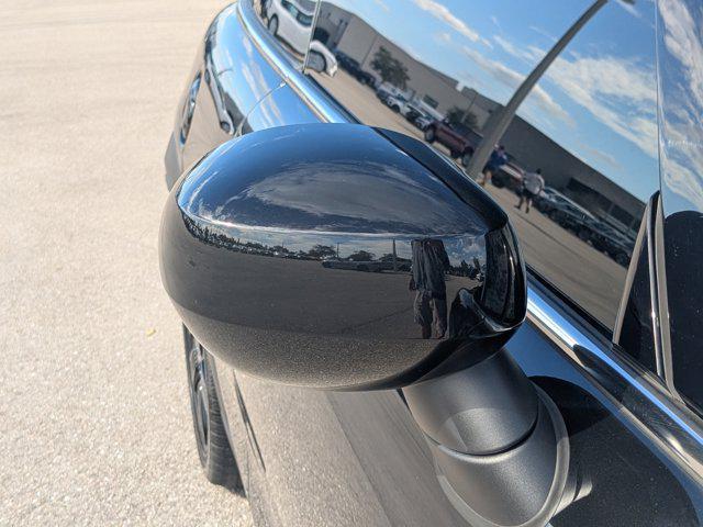 used 2024 MINI Hardtop car, priced at $21,880