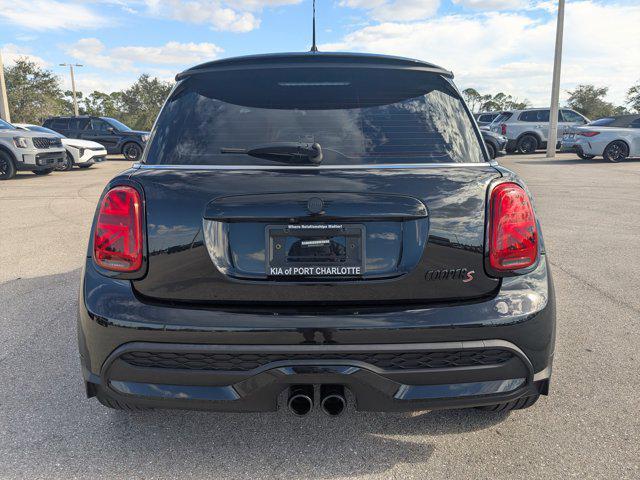 used 2024 MINI Hardtop car, priced at $21,880