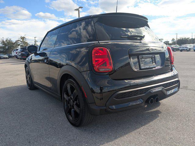 used 2024 MINI Hardtop car, priced at $21,880