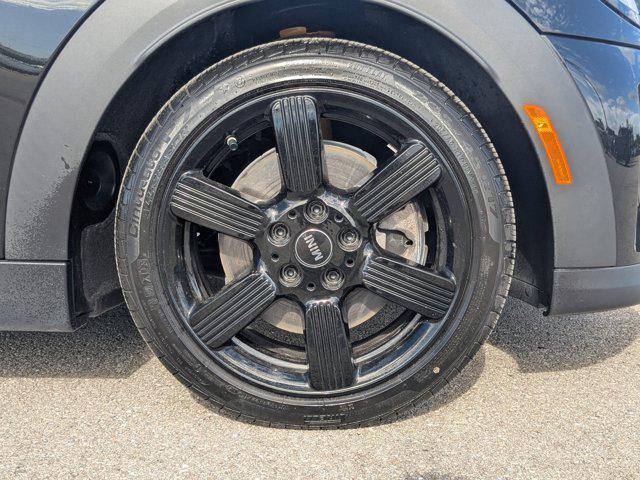 used 2024 MINI Hardtop car, priced at $21,880