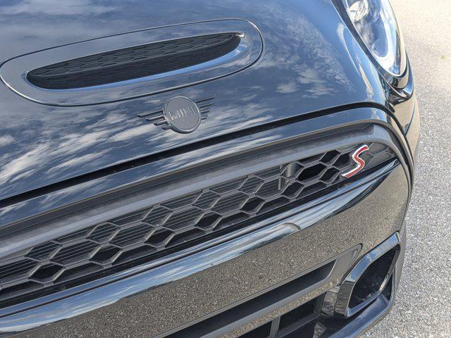 used 2024 MINI Hardtop car, priced at $21,880