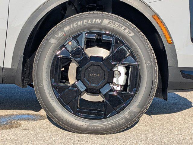 new 2026 Kia Sportage Plug-In Hybrid car, priced at $39,426