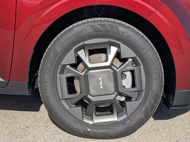 new 2026 Kia Carnival Hybrid car, priced at $41,976