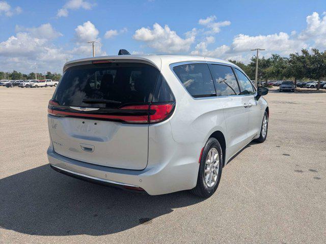 used 2024 Chrysler Pacifica car, priced at $24,657