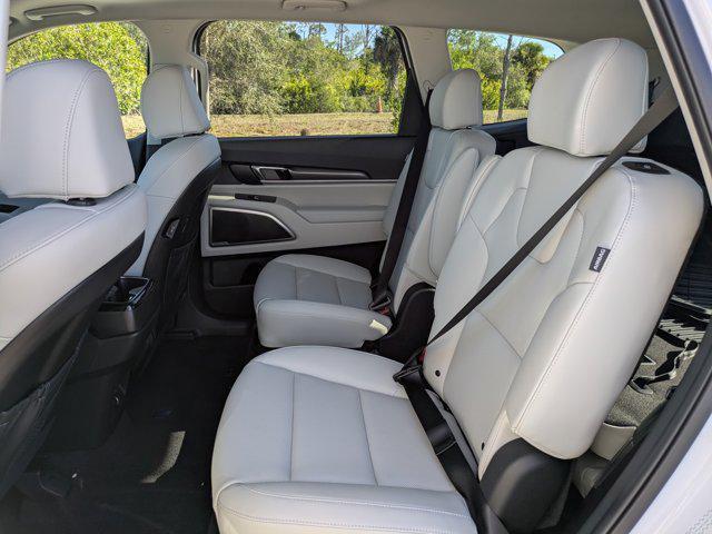 new 2025 Kia Telluride car, priced at $37,512