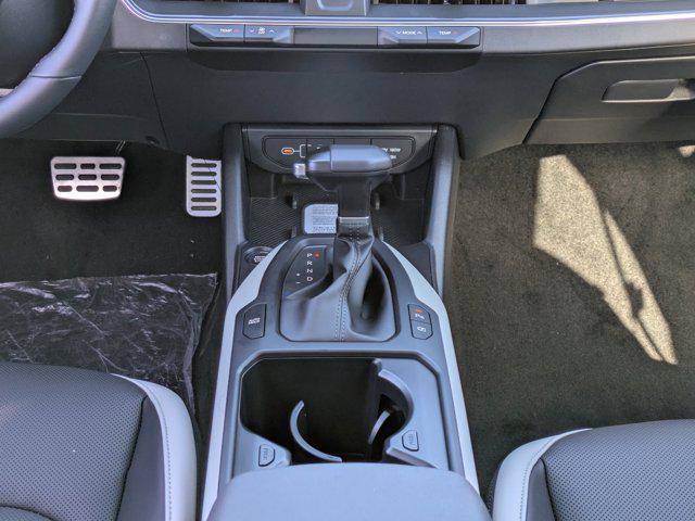 new 2025 Kia K4 car, priced at $27,017