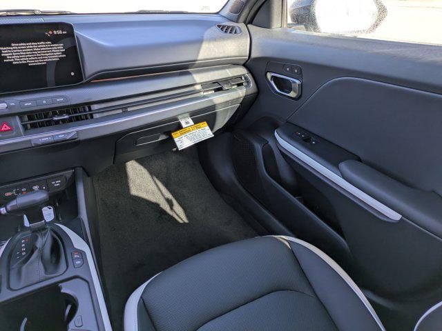 new 2025 Kia K4 car, priced at $27,017