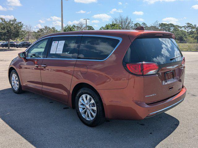 used 2018 Chrysler Pacifica car, priced at $14,147