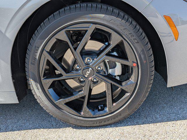 new 2026 Kia K5 car, priced at $29,399