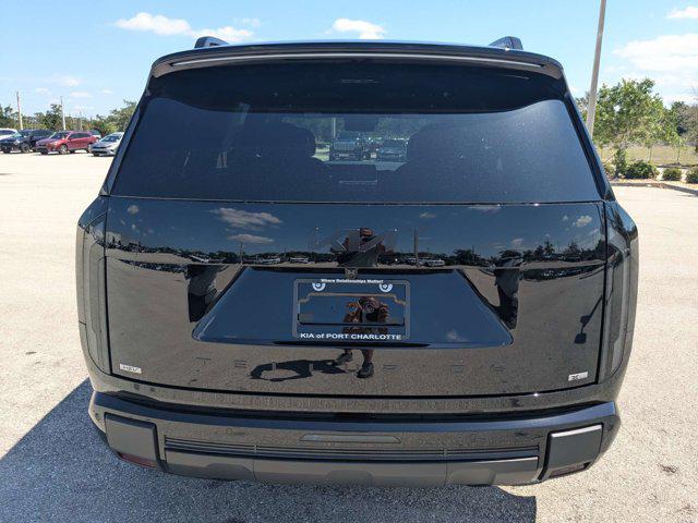 new 2027 Kia Telluride Hybrid car, priced at $60,409