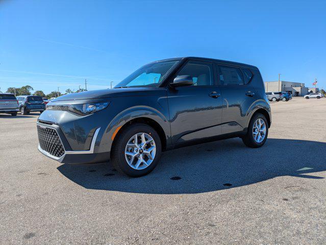 new 2025 Kia Soul car, priced at $19,231