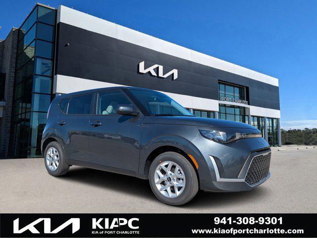 new 2025 Kia Soul car, priced at $19,231