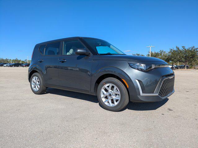 new 2025 Kia Soul car, priced at $19,231