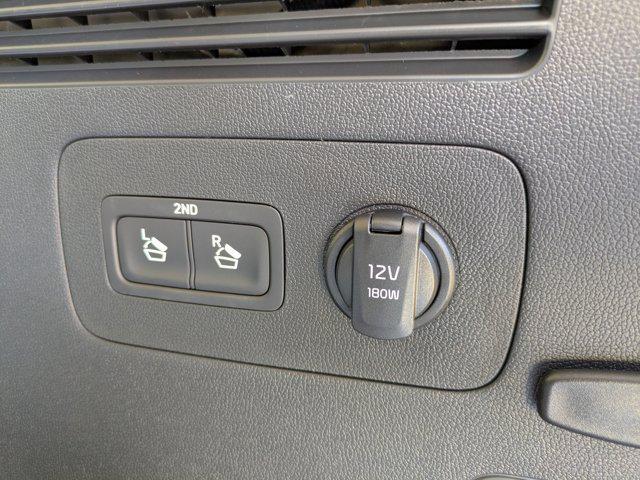 new 2026 Kia Sorento car, priced at $32,663