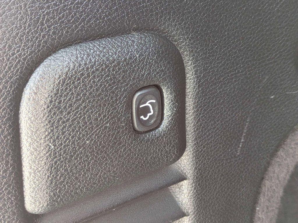 used 2018 Jeep Grand Cherokee car, priced at $19,217